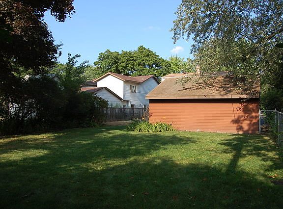 4th image of 164 N Pershing Ave