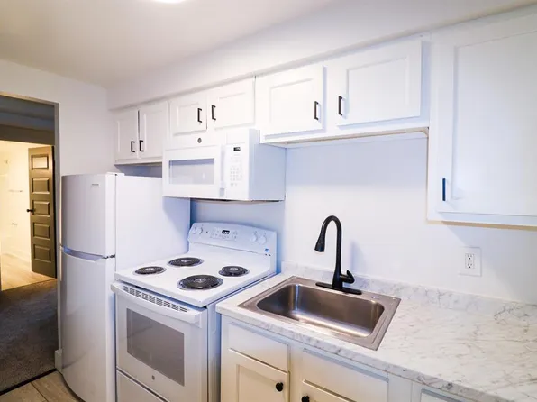 6115-6126 Plymouth Avenue, 6115 Plymouth Ave #A9, Cincinnati, OH 45230