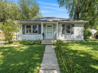 3818 Clover Ln, Madison, WI 53714