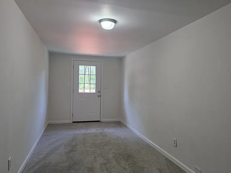1429 Stovall St — Photo 35