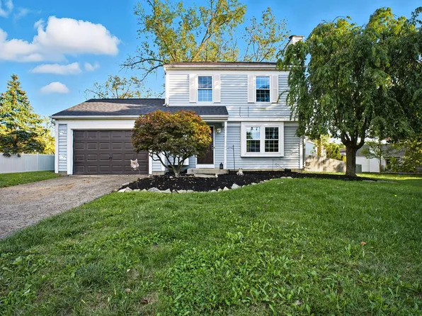 8266 Waco Ln, Powell, OH 43065