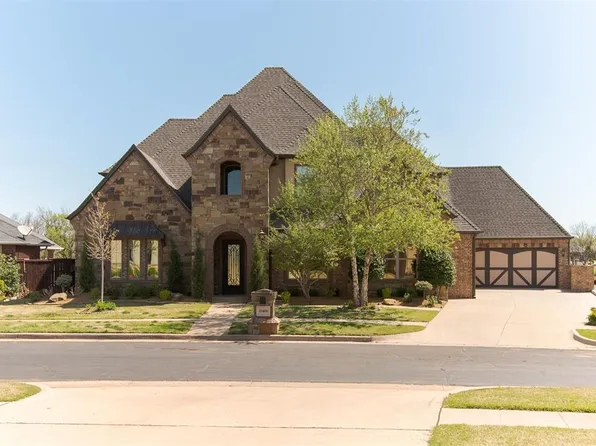15408 Kestral Lake Dr, Edmond, OK 73013