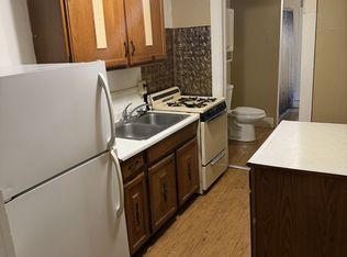2100 Pershing Blvd #3, Clinton, IA 52732