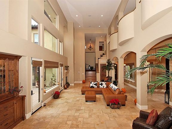 4th image of 41750 Avenida Escala