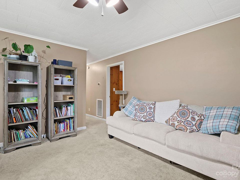 1400 Yadkin River Rd Lenoir, NC, 28645 Apartments for Rent Zillow