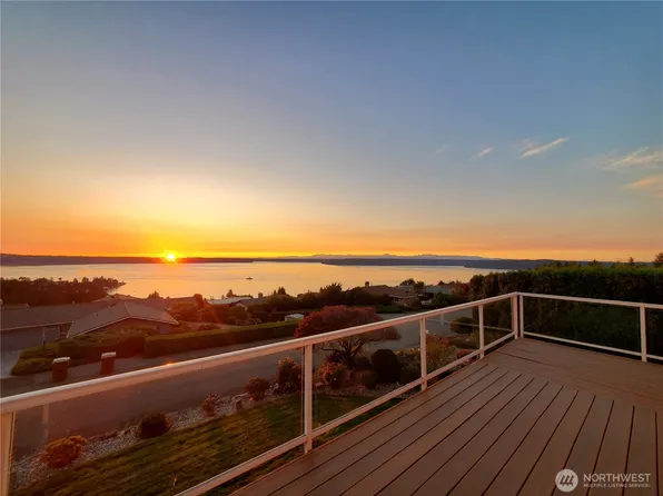 5569 Frances Avenue NE, Tacoma, WA 98422