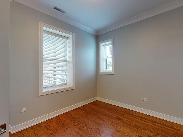 3967 S Drexel Blvd — Photo 22