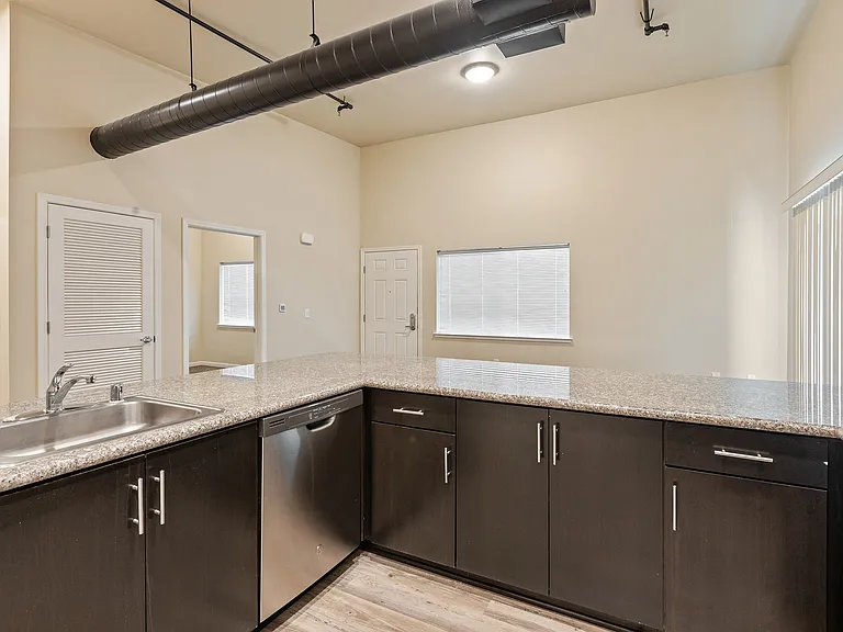 Volare Apartment Homes — Photo 8