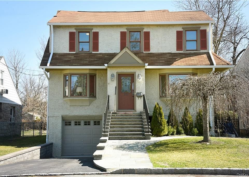 1st image of 203 Frank Ave