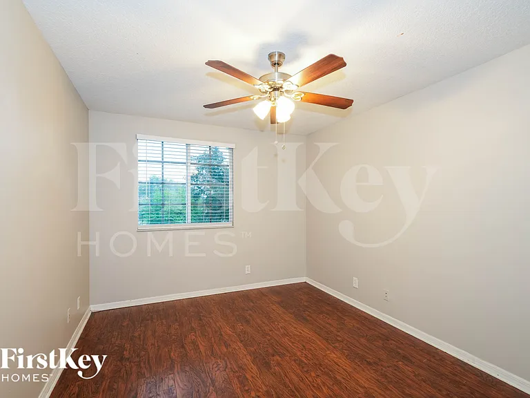 20618 Whitebud Ct — Photo 10