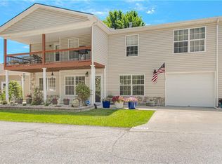 12804 E 48th St S, Independence, MO 64055