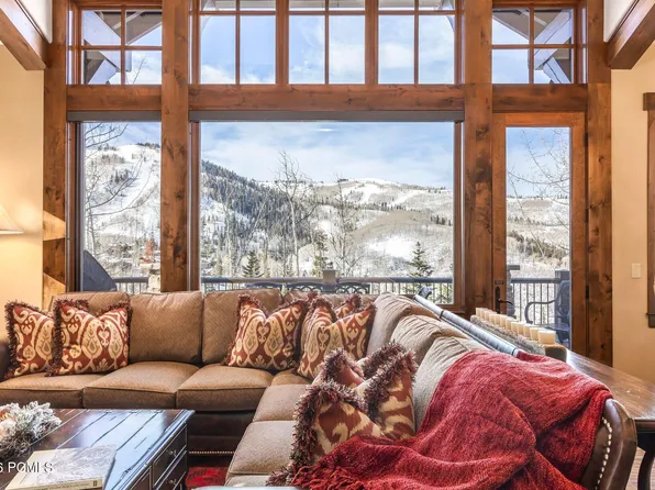 8877 Empire Club Dr APT 24, Park City, UT 84060
