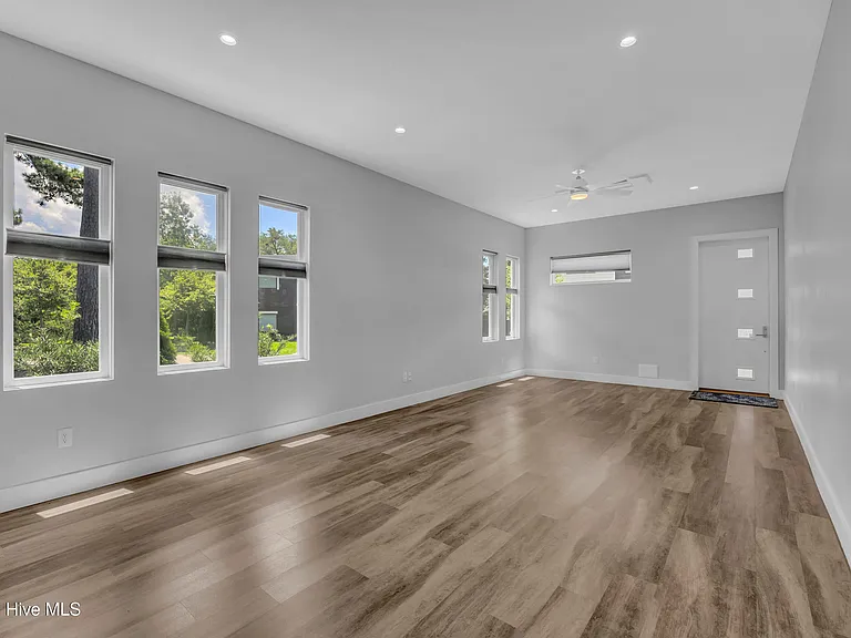 2541 Tonbo Trl — Photo 5