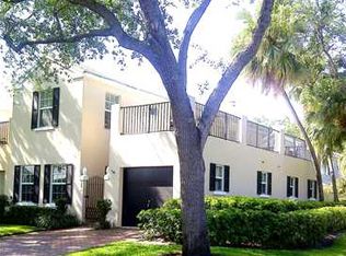 5937 Catesby St, Boca Raton, FL 33433