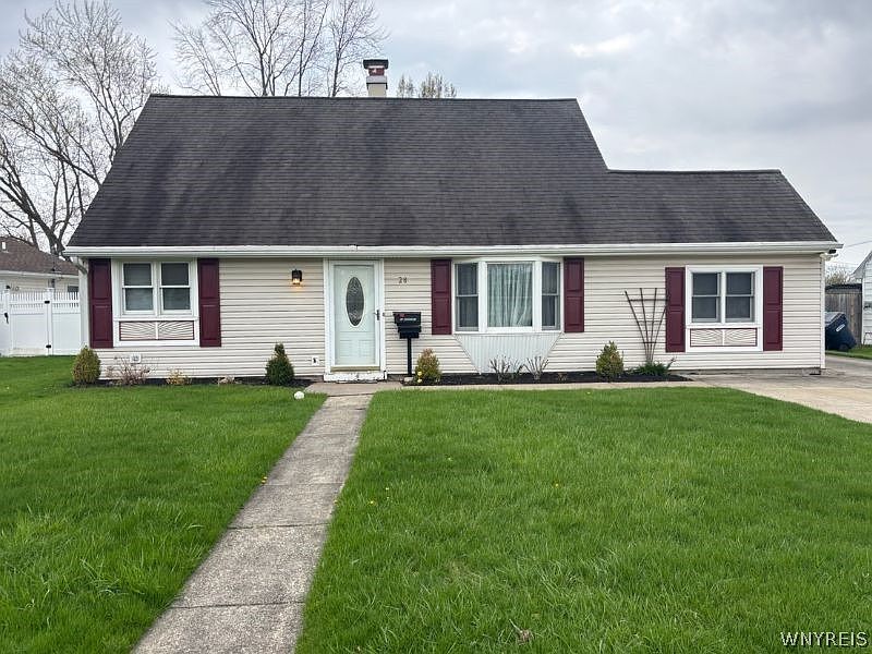 1st image of 28 Crescent Rd