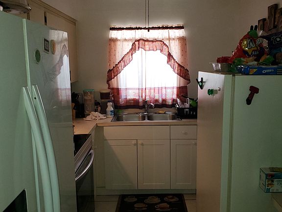 2nd image of 1514 Clearlake Rd APT 113