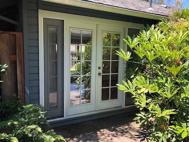 Lots of light and greenery