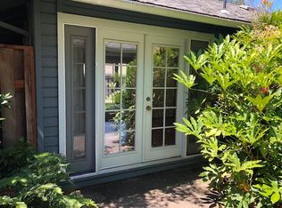 9017 SW Monterey Pl, Portland, OR 97225