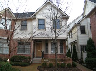 19851 Chagrin Blvd, Shaker Heights, OH 44122
