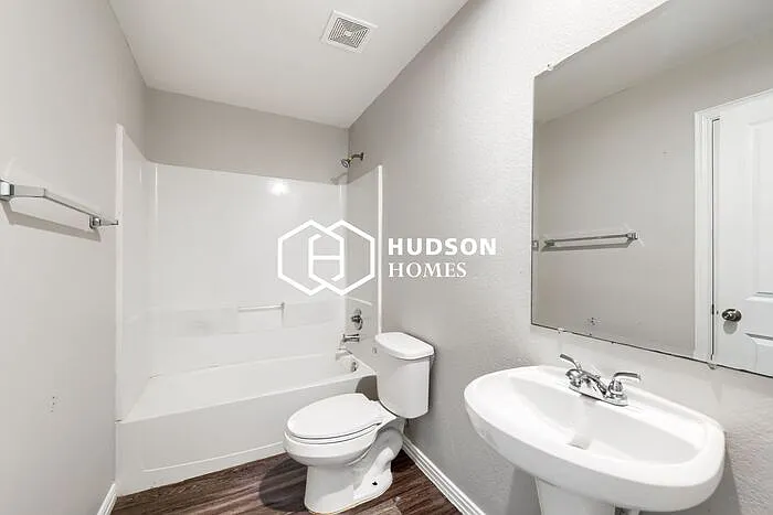 9405 Caddo Rd — Photo 7