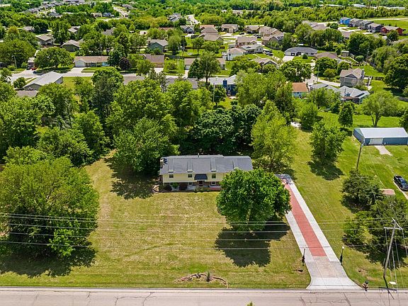 3rd image of 2023 McFarland Rd