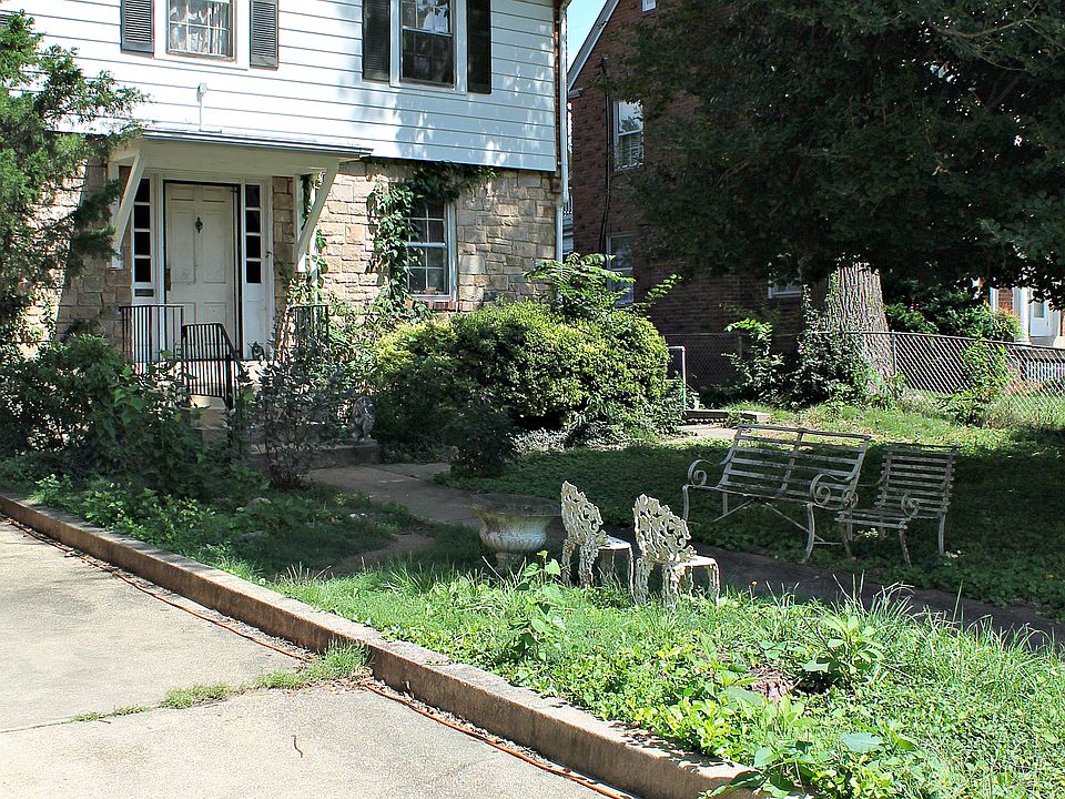 2nd image of 703 Hillwood Ave