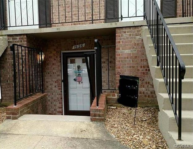 1st image of 1526 Americana Dr #1526