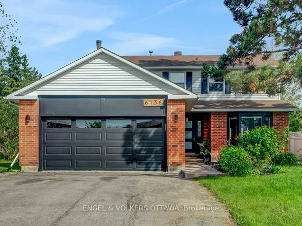 6138 Vineyard Dr, Ottawa, ON K1C 2N6