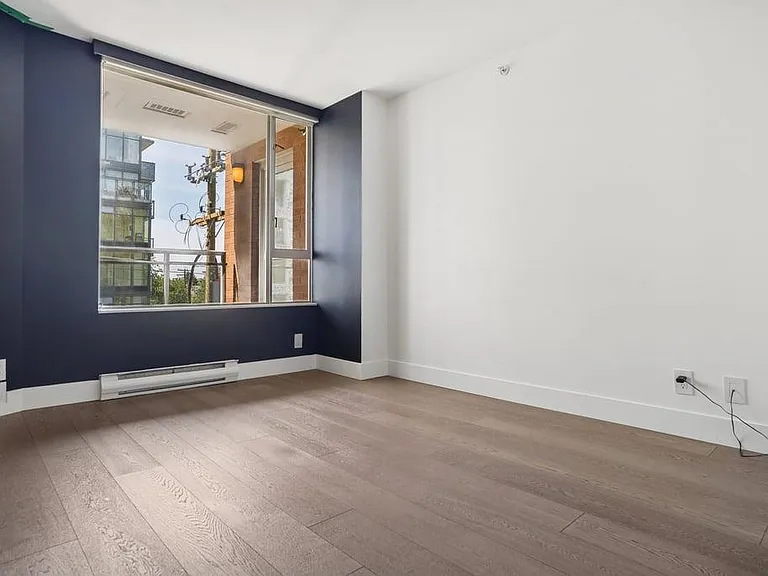 2348 Heather St #501 — Photo 23