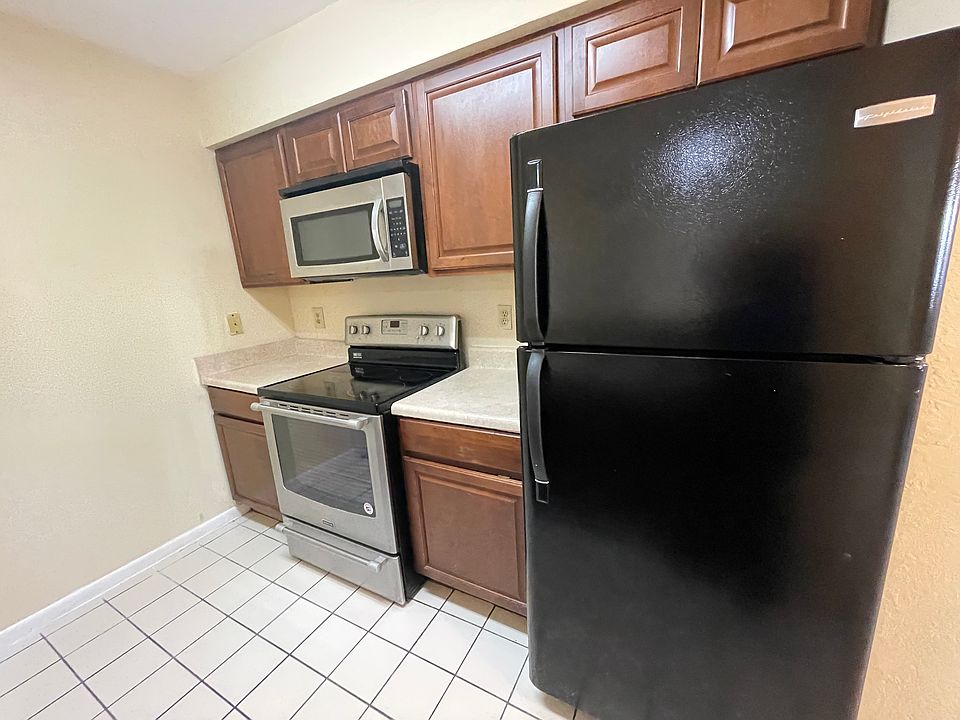 1st image of 2881 N Oakland Forest Dr APT 102