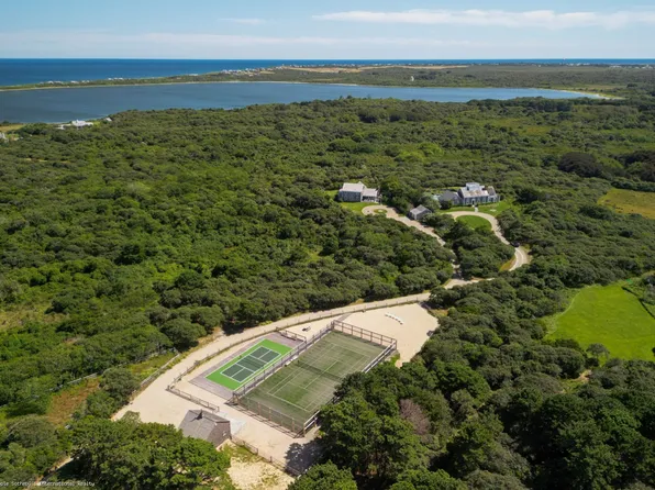 21 Quidnet Rd, Nantucket, MA 02554