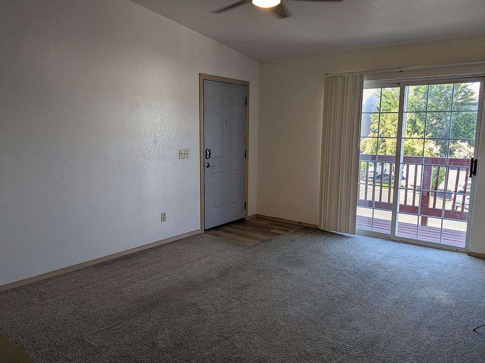 Living room.