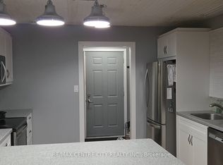 1274 Delphi Rd, London, ON N5Y5A9