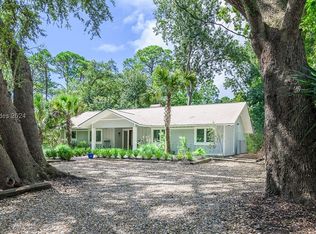 10 Donax Rd, Hilton Head Island, SC 29928