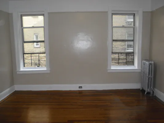 Rented by Arena Real Estate | media 10