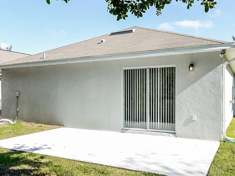 17026 Ongar Ct — Photo 14
