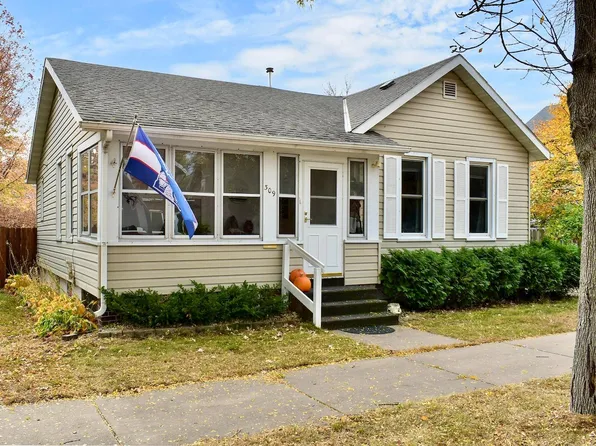 309 E 9th St, Winona, MN 55987