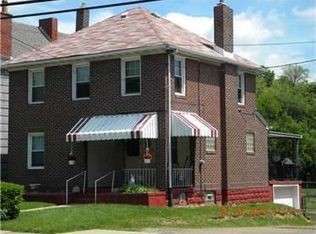 933 Benton Ave, Pittsburgh, PA
