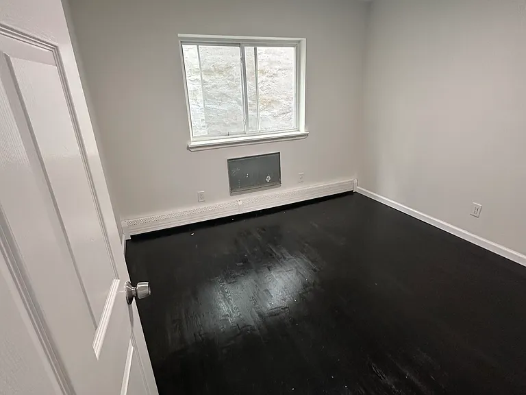1358 University Ave #2 — Photo 17