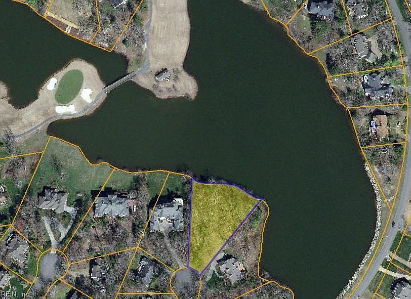 2nd image of 10 Poindexter Ct