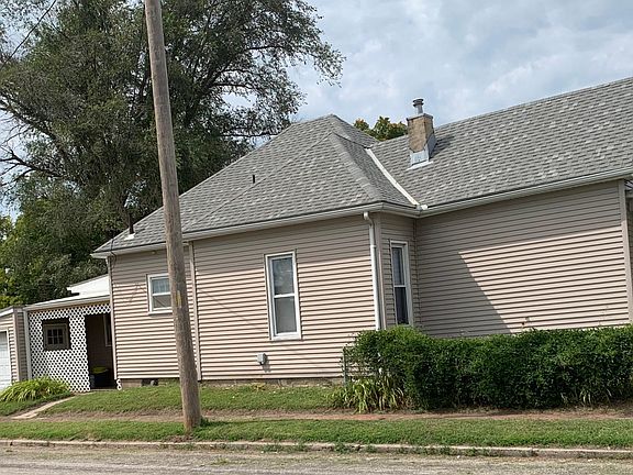 3rd image of 1424 S 10th St