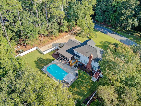 2nd image of 141 Rolling Meadows Dr