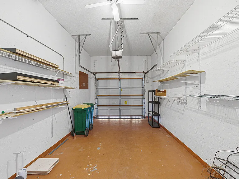 10168 Lombardy Dr #10168 — Photo 4