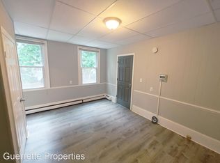 23 Elm St, Augusta, ME 04330