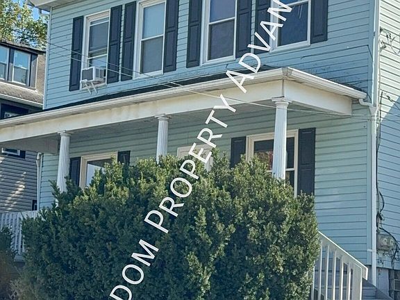 3rd image of 638 Marne Ave
