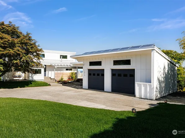 1015 W Toledo Street, Bellingham, WA 98229