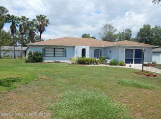 1213 McNeal Rd, Spring Hill, FL 34608