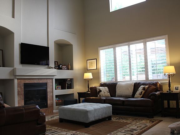 5th image of 2142 Pinon Cir