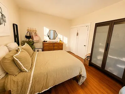 195 Winthrop Rd #3 — Photo 4