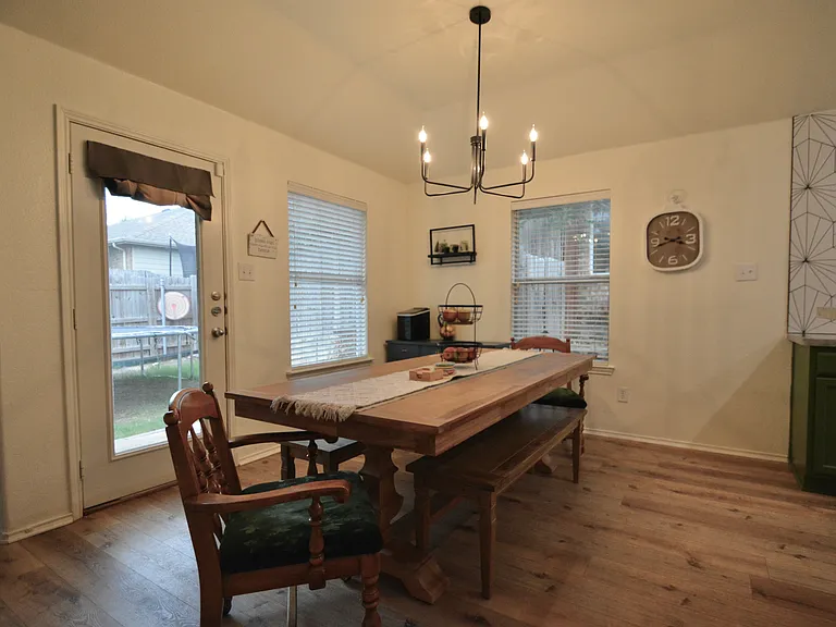 3804 Jade St — Photo 8